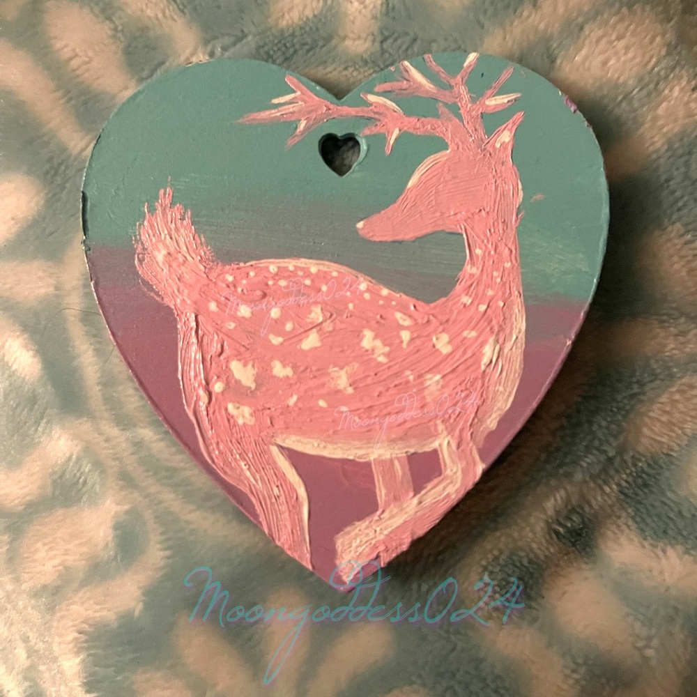 ❄️💖Pastel Pink Deer Hand Painted Christmas Heart Ornament💖❄️ 3”
